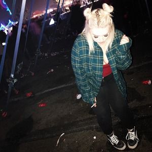 Meet your Posher, Kay